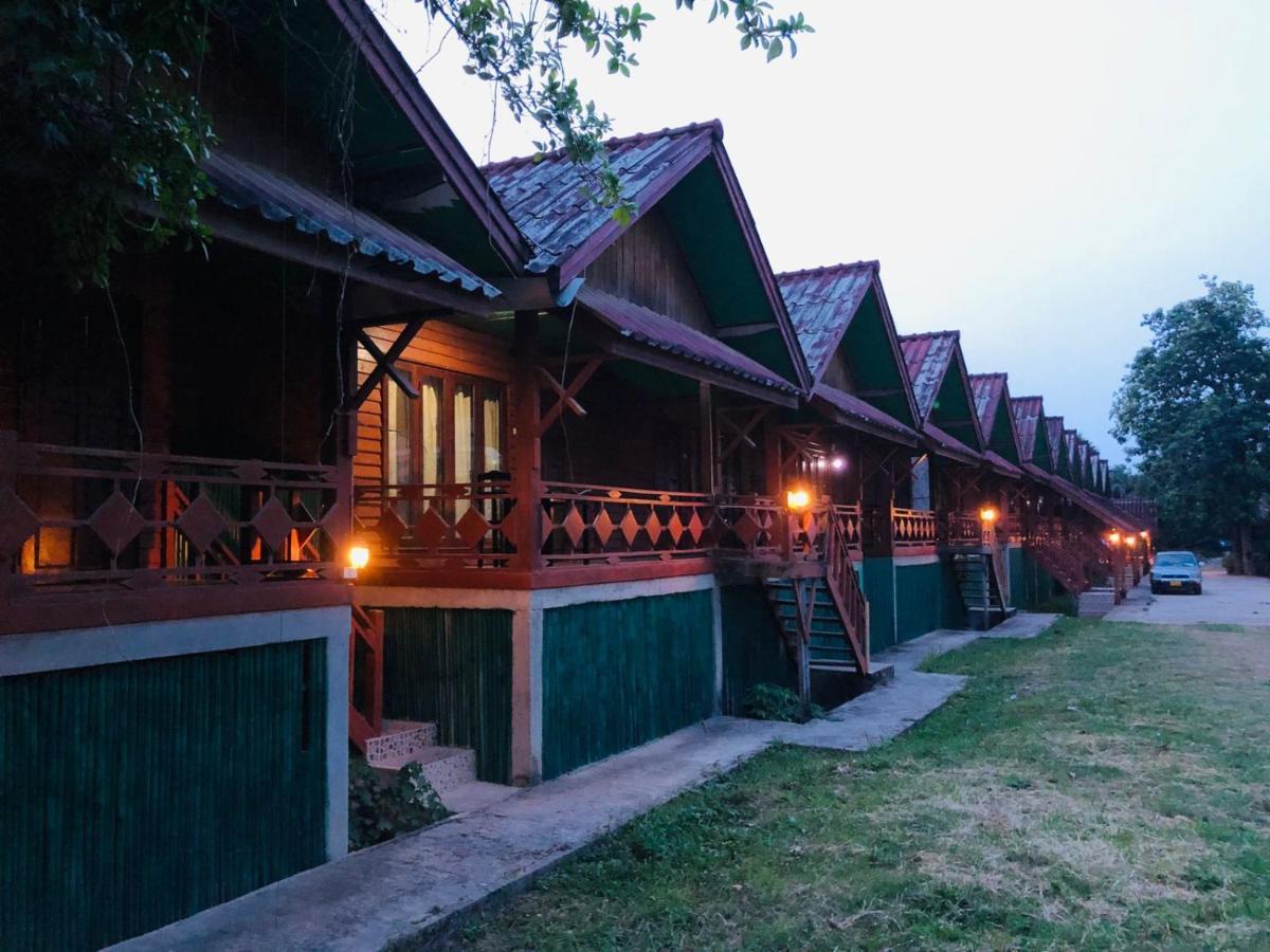Bungalows Le Jardin Organique Ban Khouaphan Exterior photo